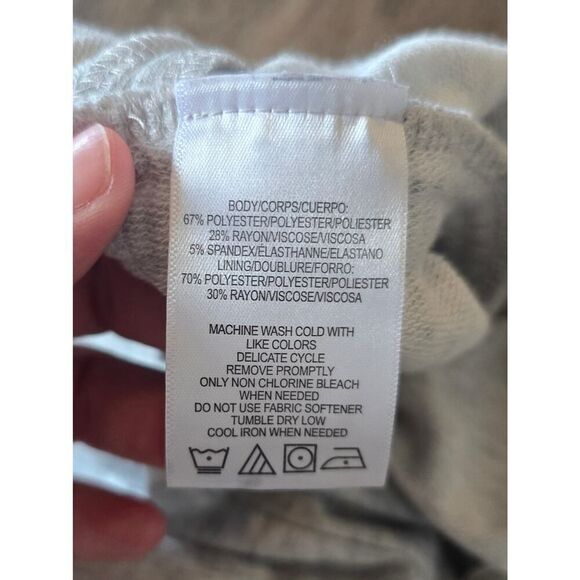 MarcβNew York Grey Sleeveless Jumpsuit Size M Soft Knit Tie Waist Pockets - Picture 10 of 10